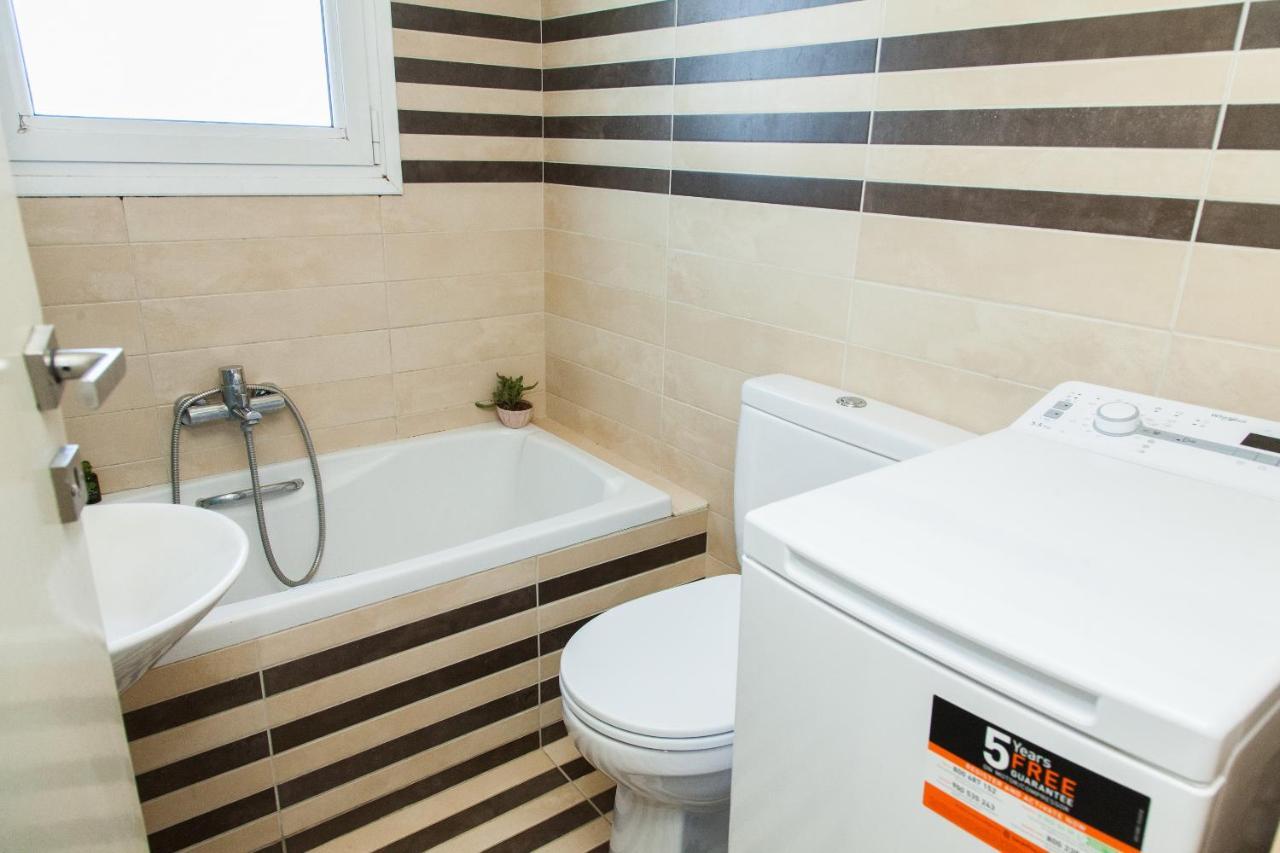 Bright Apt. With Lovely View In Lycabettus! Lejlighed Athen Eksteriør billede